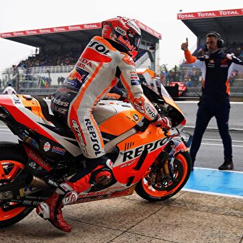 Marc Márquez, a lomos de su Honda. |  EFE