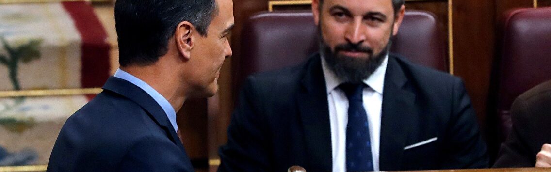 Pedro Sánchez y Santiago Abascal |  EFE