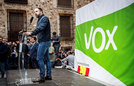 Tertulia de Federico: ¿Dónde está Abascal? ¿Qué se espera de Vox?	