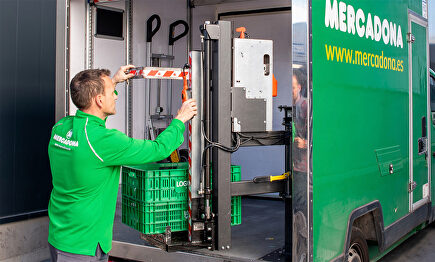 Camión de carga de Mercadona |  Mercadona