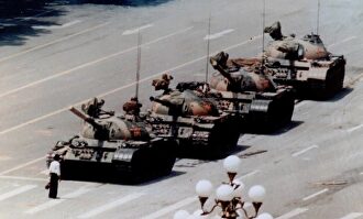 Famosa imagen de las revueltas de la Plaza de Tiananmen |  Cordon Press