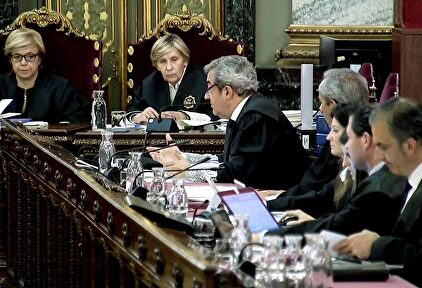 El fiscal Javier Zaragoza este martes durante el juicio. |  EFE