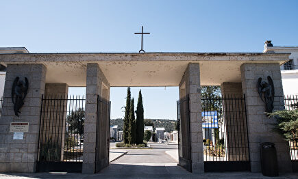 Entrada al cementerio de Mingorrubio. |  David Alonso Rincón