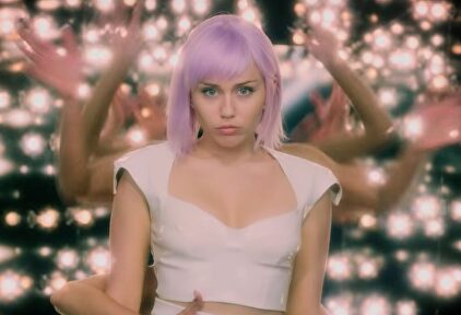 Miley Cyrus en 'Black Mirror'. |  Netflix