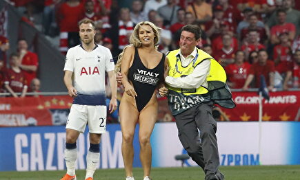 Kinsey Wolanski hizo un negocio redondo el pasado sábado |  EFE