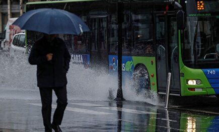 Lluvias en San Sebastián |  EFE