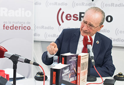 Francisco de la Torre, alcalde de Málaga, en una reciente visita a esRadio | David Alonso Rincón