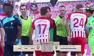 El Almería golea al Albacete que termina cuarto (3-0)