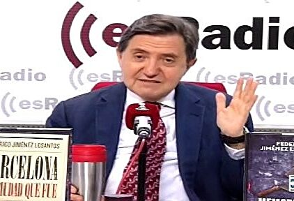 Crónica Rosa: Pantoja cuenta intimidades en 'Supervivientes'	