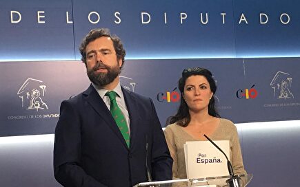 Tertulia de Federico: ¿Qué pretende Vox suspendiendo las negociaciones con el PP?	