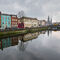 Cork (Irlanda)Imagen típica de la ciudad irlandesa de Cork, a orillas del río Lee.