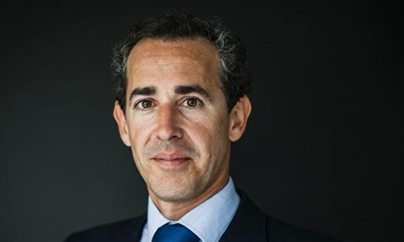 Álvaro Guzmán de Lázaro |  Azvalor