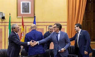 unta y Vox firman acuerdo aprobación Presupuestos Andalucía 2019 y 2020 |  EFE