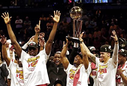 La NBA no se plantea un baloncesto sin público en la grada | EFE