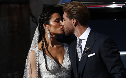 La boda de Pilar Rubio y Sergio Ramos, en imágenes: looks de los invitados y llegada de los novios