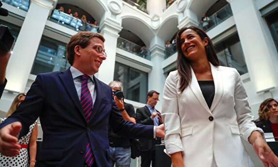 Almeida devolverá la plusvalía a 25.000 madrileños que vendieron su piso con pérdidas