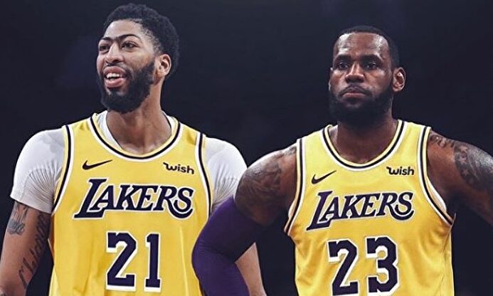 LeBron James y Anthony Davis en un montaje que el propio '23' ha posteado en su cuenta de Instagram. |  Instagram