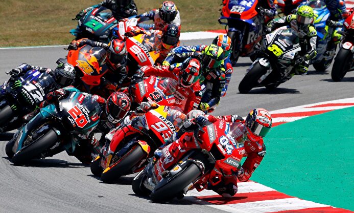 Marc Márquez se impone en el Circuito de Cataluña. |  EFE