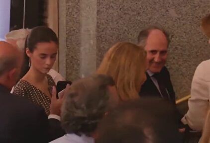 El rifirrafe entre la infanta Elena y Victoria Federica por enseñar el sujetador