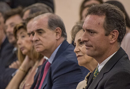 Daniel Portero, en la entrega de las Medallas de Dignidad y Justicia 2019. | EFE