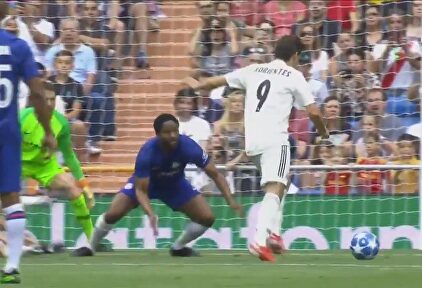 La clase nunca se pierda: increíble jugada del Madrid en el Corazón Classic Match