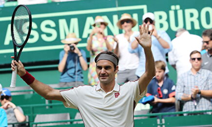 Federer se convierte en el campeón más longevo del tenis. |  EFE