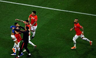 Jugadores chilenos celebrando |  EFE