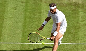 Rafa Nadal, en su debut en Wimbledon contra Yuichi Sugita. |  EFE