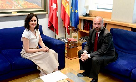 Trinidad junto a Ayuso en la reunión de este martes. |  PP