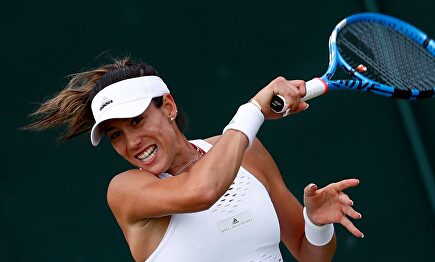 Garbiñe Muguruza, durante su partido de primera ronda en Wimbledon. |  EFE