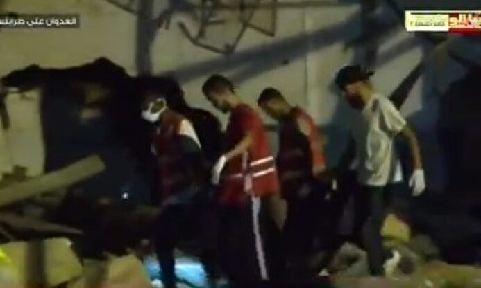 Imagen del rescate de victimas. |  Imagen TV