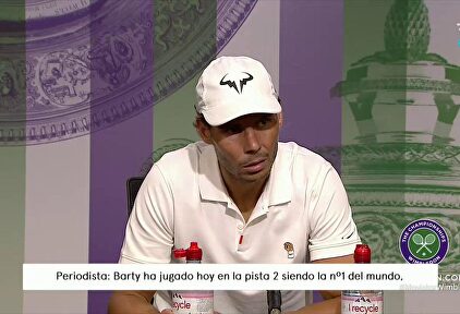 Rafa Nadal pone en su sitio a un periodista por una pregunta estúpida sobre la igualdad en el tenis