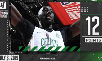 El recital ofensivo y defensivo de Tacko Fall, el pívot de 2,34 que juega en Boston Celtics