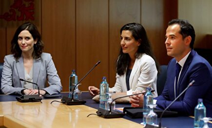 Ayuso, Monasterio y Aguado en una imagen de archivo. |  EFE