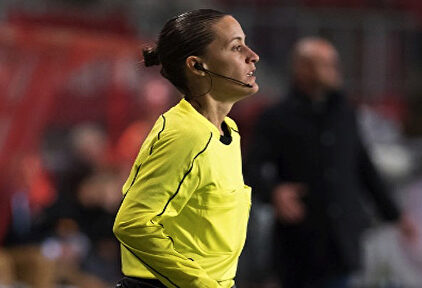 Guadalupe Porras, la primera mujer que arbitrará en Primera División. |  RFEF