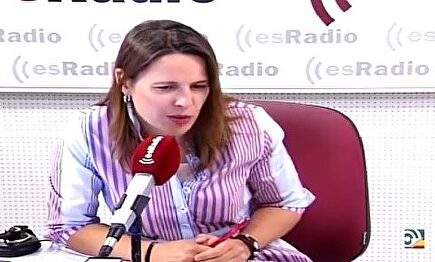 Crónica Rosa: Chabelita se pasa a la canción