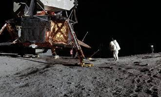 La "magnífica desolación" de la Luna, según los 12 hombres que la han pisado