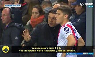 El sueño perfecto de cualquier entrenador: indica la jugada, cambia un jugador y gol 