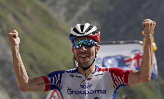 Pinot reina en el Tourmalet, mientras Alaphilippe se afianza como líder de la general