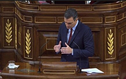 Sánchez a Casado: "Si no quiere una repetición electoral se tiene que abstener"