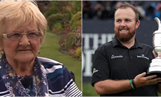 Shane Lowry posa con el trofeo del The Open. |  EFE