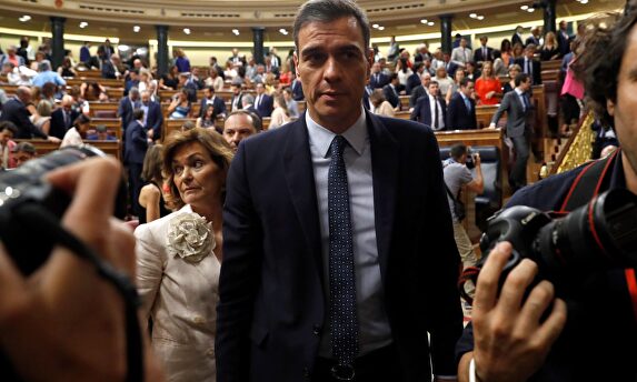 El déficit deja de bajar con Pedro Sánchez |  EFE