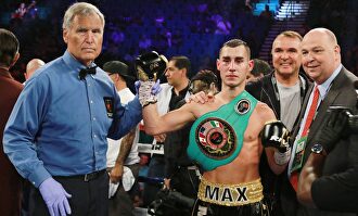 Maxim Dadáshev celebra una victoria |  Cordon Press