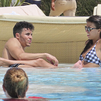 La pareja, en sus vacaciones de este verano |  Gtres