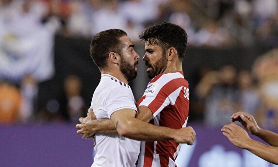 Carvajal y Diego Costa, expulsados tras una tremenda tangana