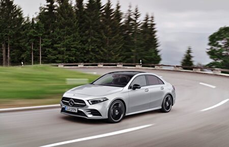 Mercedes-Benz Clase A Sedán: la berlina de acceso a la estrella
