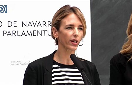 Cayetana Álvarez de Toledo: "Sánchez anexiona Navarra a la indignidad"