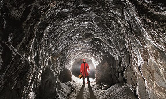 Abre al público la desconocida maravilla de la geoda de Pulpí