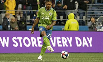 Román Torres disputando un partido con Seattle Sounders |  Cordon Press