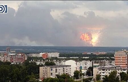 La brutal explosión de un arsenal en Rusia causa 12 heridos y 16.000 evacuados 